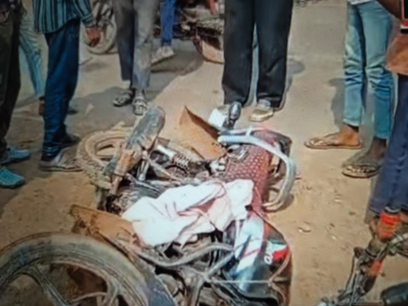 कटनी दुर्घटना: पुलिस की गाड़ी ने दिया धक्का! 55 वर्षीय बुजुर्ग की स्थिति गंभीर,