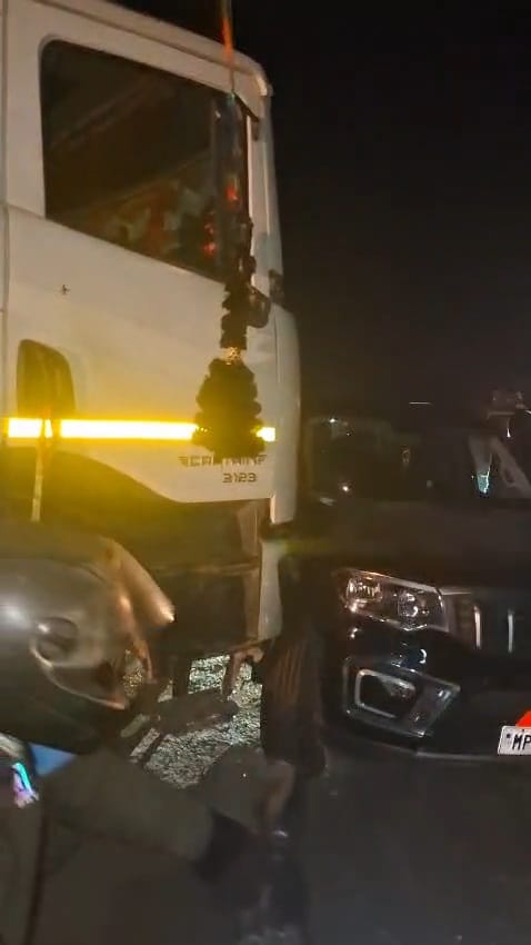 NH-43 पर भीषण हादसे, अज्ञात वाहन की टक्कर से बाइक सवार की मौत