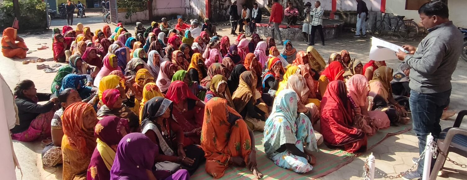 katni news today जिला पंचायत सीईओ के निर्देश पर ग्राम सभाओं में बड़ी संख्या में महिलाओं की रही उत्साह जनक भागीदारी