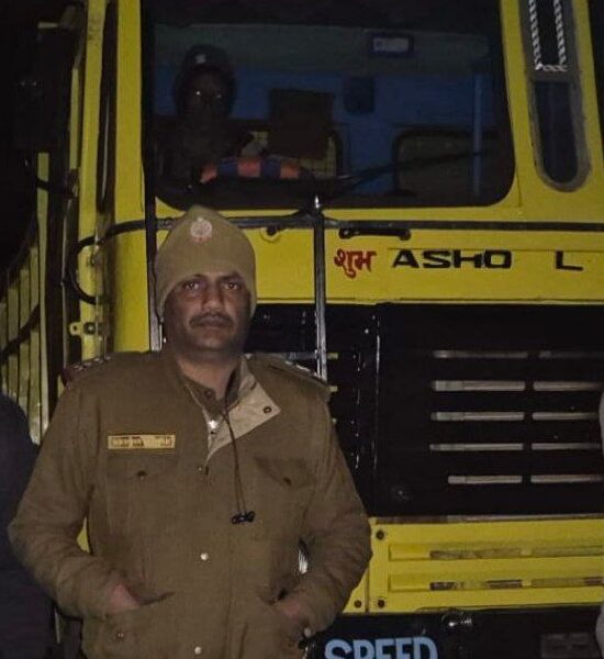 badwara news बड़वारा पुलिस ने अवैध रेत परिवहन करते हाईवा एवं डंपर जप्त