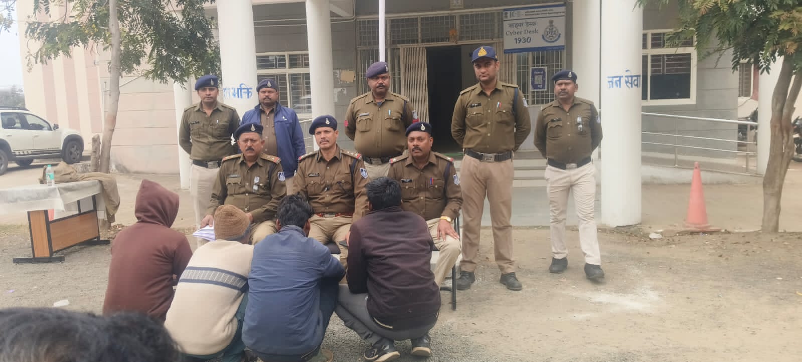barhi news todayb शासकीय उचित मूल्य दुकान लुरमी से शासकीय गेहूं चोरी करने वाले अपचारी बालक सहित 04 अन्य आरोपी गिरफ्तार