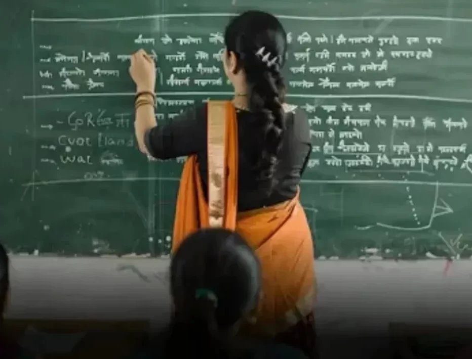 बड़वारा के 15 स्कूलों में 75 लाख का खेल! नियमों को ताक पर रखकर भोपाल के ठेकेदार को सौंपा मरम्मत का काम