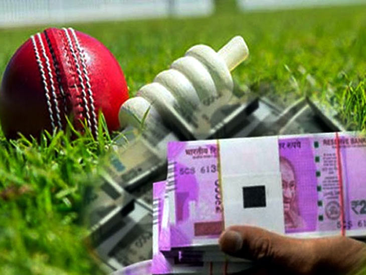 IPL सट्टे के खिलाफ कोतवाली पुलिस का बड़ा ‘क्लीन स्वीप’: शहर के 6 ठिकानों पर दबिश